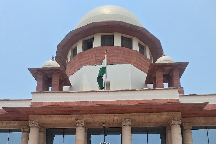 सुप्रीम कोर्ट ने यूजीसी के नए नियमों पर लगाई रोक, कहा, दखल देना जरूरी, एक्सपर्ट कमेटी जांच करे