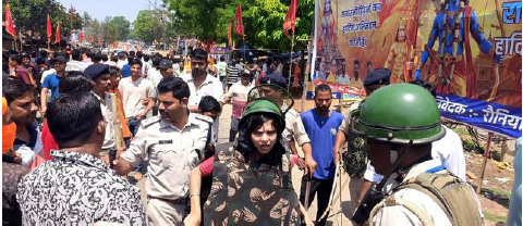 खूंटी के मुरहू में रामनवमी जुलूस का विवाद बदला बवाल में, पथराव से बढ़ा तनाव, निषेधाज्ञा लागू