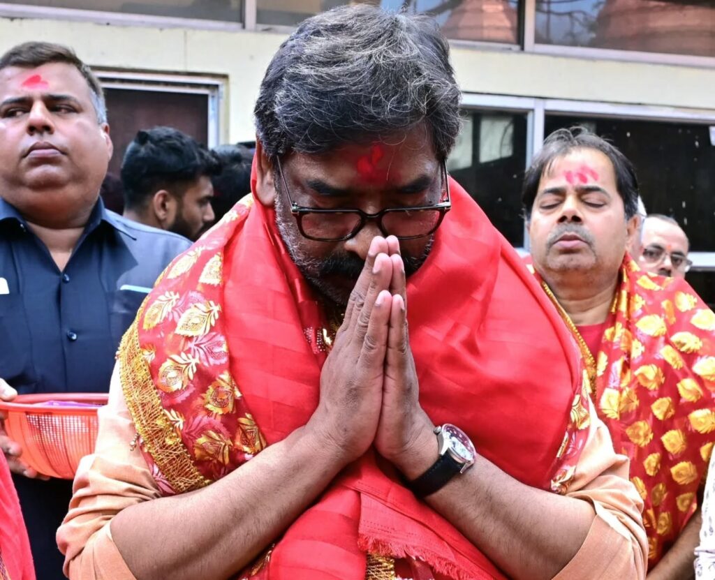 सीएम हेमंत रांची लौटे, दस दिनों से कैंप कर रहे थे असम चुनाव में