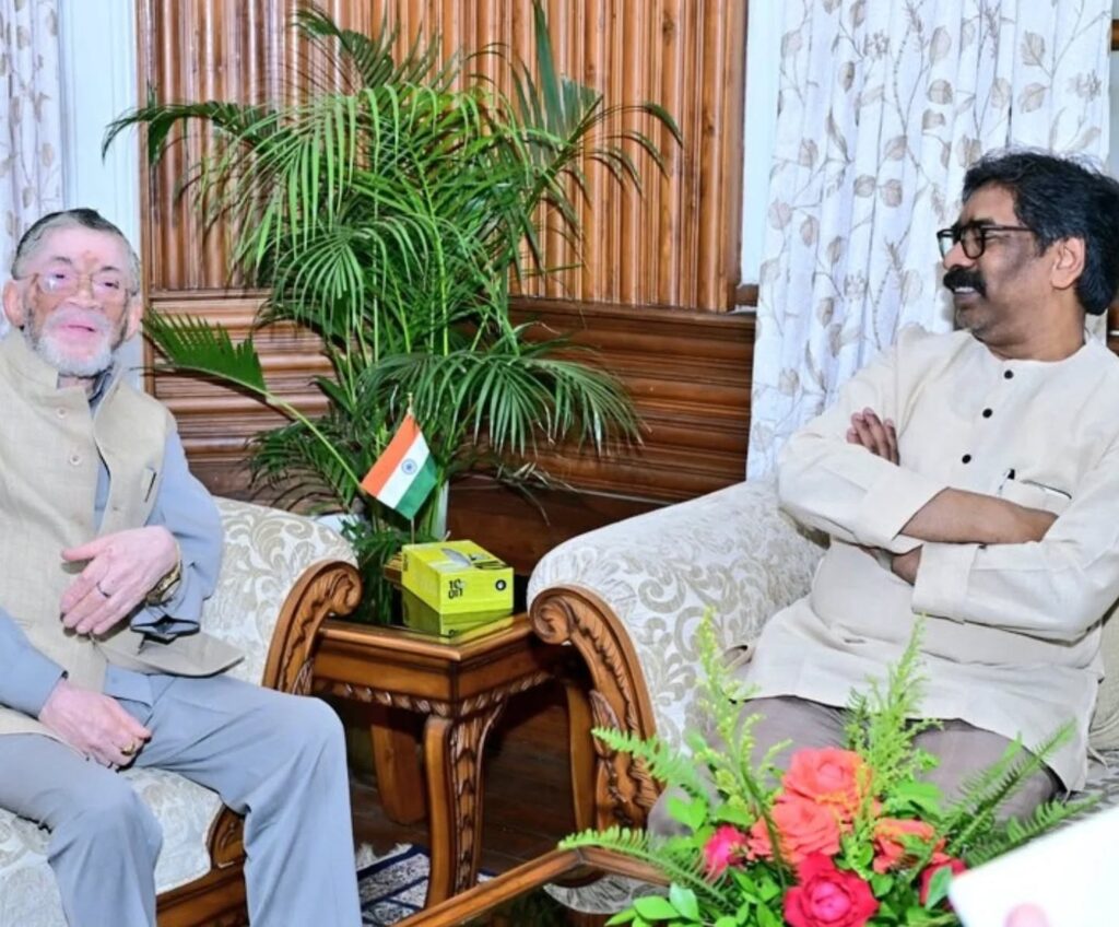 झारखंडः सूचना आयुक्त के तीन नामों पर राज्यपाल की आपत्ति, फाइल सरकार को लौटाई