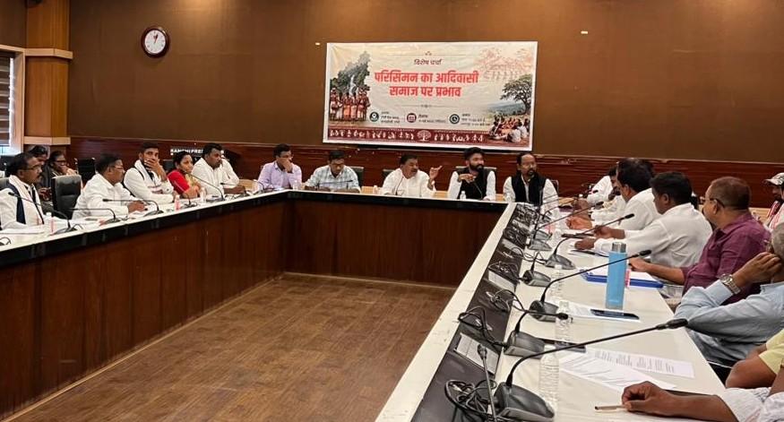 परिसीमन के संभावित परिणामों पर मंथन, बंधु बोले- झारखंड की आदिवासी सीटें घटी, तो पुरजोर विरोध होगा
