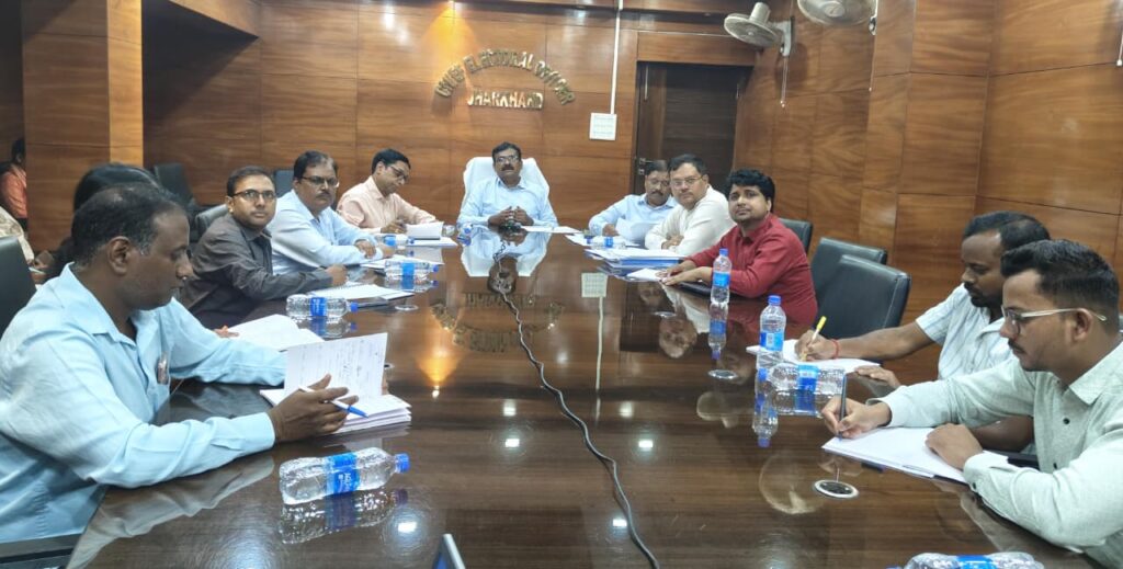 झारखंडः मुख्य निर्वाचन पदाधिकारी की सभी डीआरओ के साथ बैठक, 15 जून तक मैपिंग पूरे करने के निर्देश