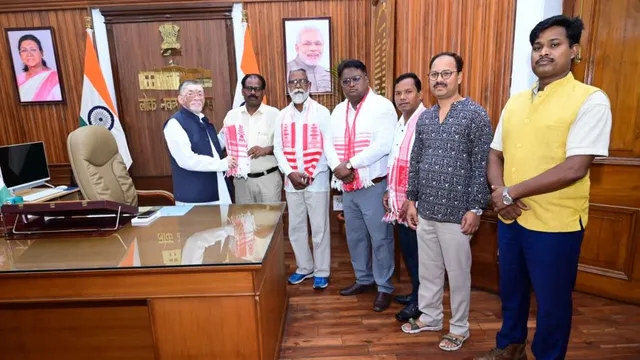 झारखंड में परिसीमन: एसीएस ने राज्यपाल से मिलकर चिंता जाहिर की, आदिवासियों की सीटें सुरक्षित रहें