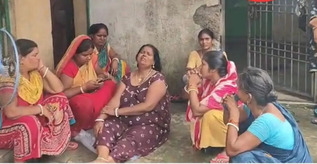 रांची: बंद कमरे से मां- बेटे का शव बरामद, बेटी और ननद गंभीर हालत में मिलीं, पुलिस की जांच शुरू