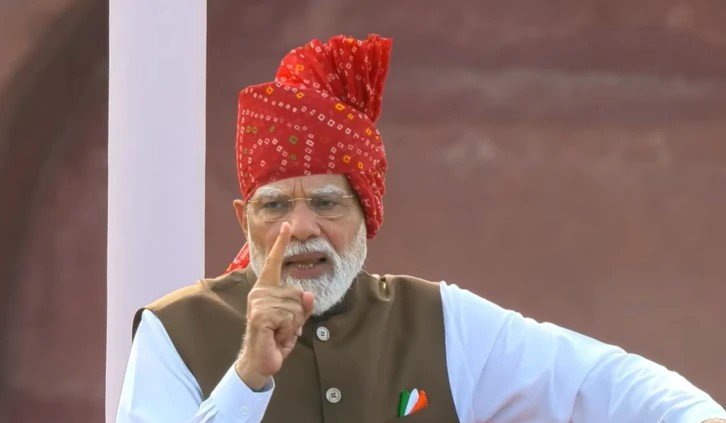 पीएम मोदी ने अपने संबोधन में कहा, ‘हथियार वाले नक्सल तो गए, पर दिमागी नक्सलियों की पहचान जरूरी’