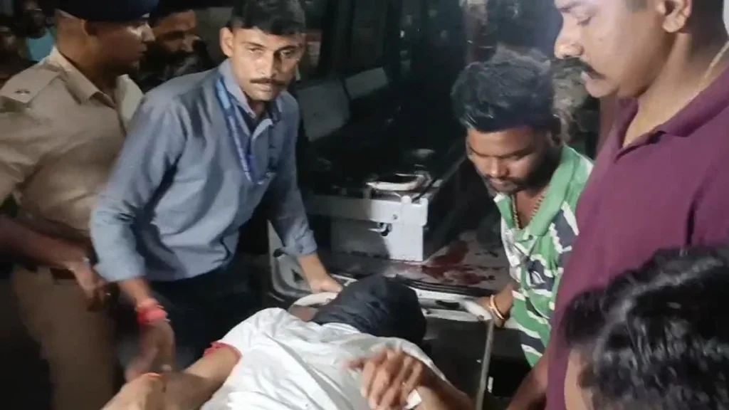 झारखंडः निखार और नीरज सिंह हत्याकांड का वाटेंड शूटर शिबू के साथ धनबाद में मुठभेड़, पैर में लगी गोली