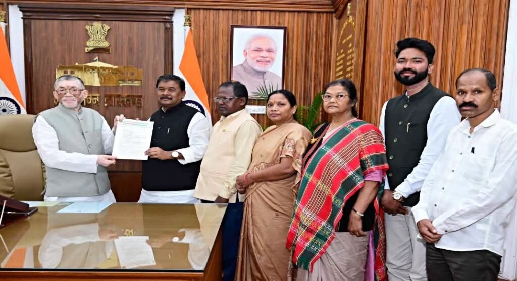झारखंडः परीसीमन के मुद्दे पर राज्यपाल से मिले आदिवासी प्रतिनिधि, चिंता जाहिर की