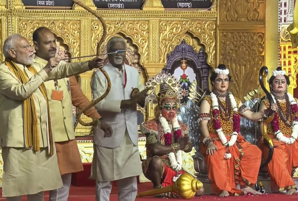दशहरे के मौके पर पीएम मोदी बोले, ‘ राष्ट्र तभी प्रगति करता है, जब उसके पास आत्मसम्मान का भाव हो’