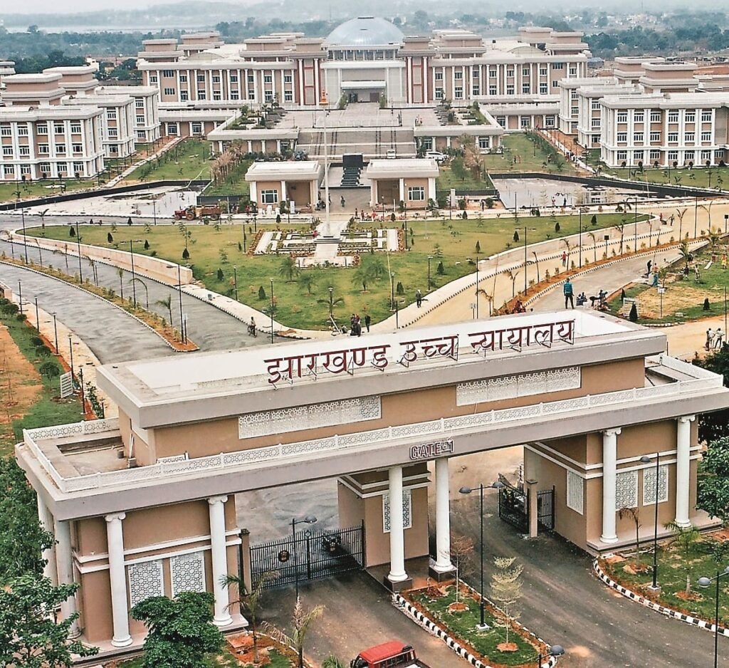 झारखंडः HC का रेलवे को आदेश: बिना टिकट सफर करने वाले हादसे के शिकार व्यक्ति के परिवार को ₹8 लाख दें